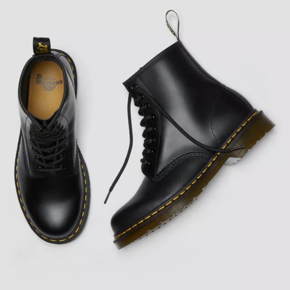 [BNIB] Dr Martens Original 1460 Black Smooth Leather Lace Up Boots US M7, US L8 - Picture 14 of 16